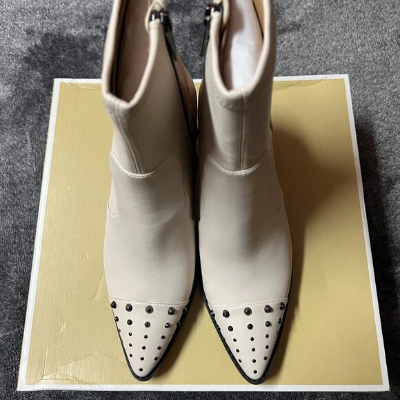 Michael Kors - Dover Studded Leather Heeled Booties - Picture 9 of 11